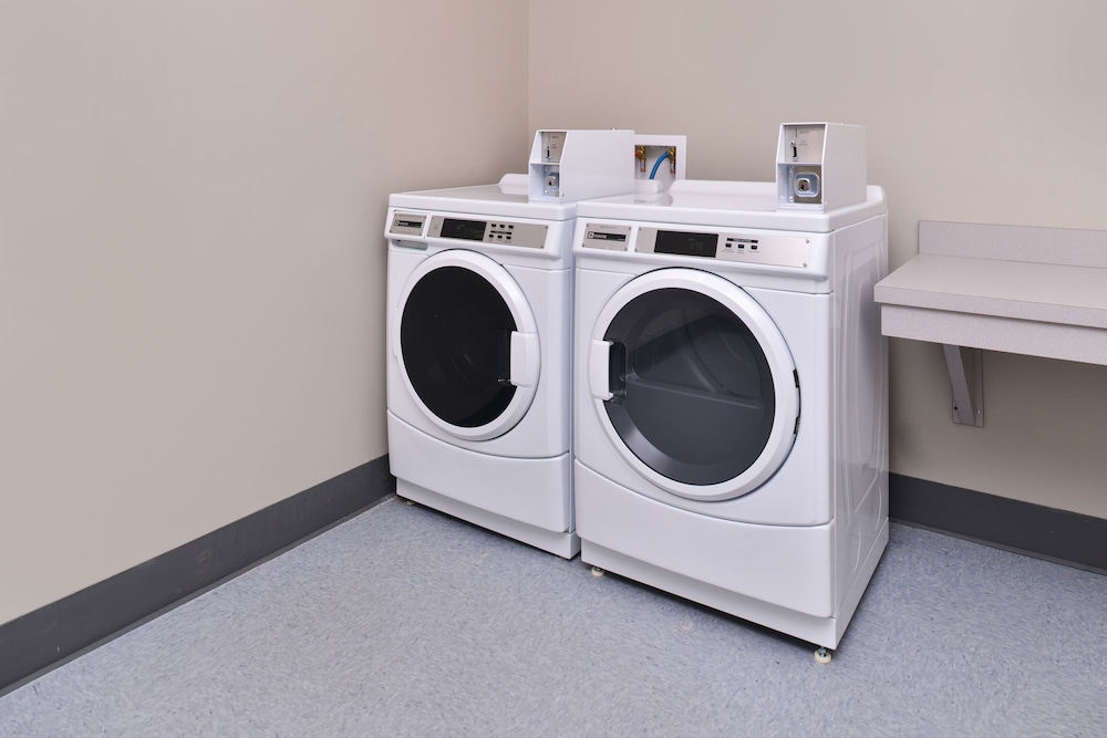 Holiday Inn Express St. Louis West O'Fallon by IHG - photo 48