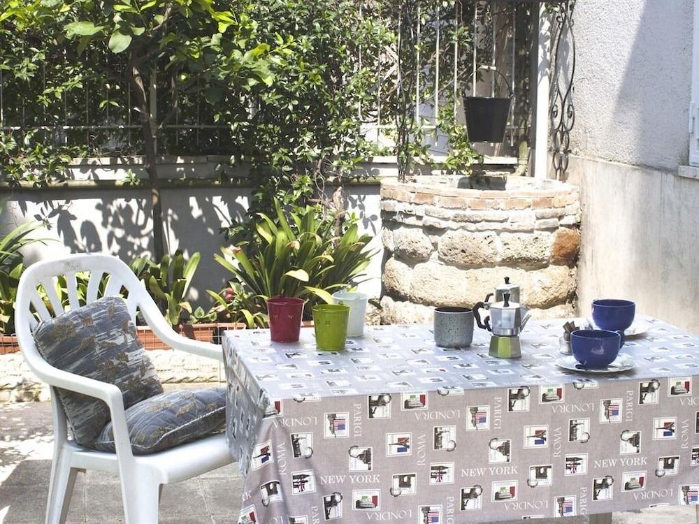 Il Pozzo — 4-Star Luxury Hotel in Rome, Italy