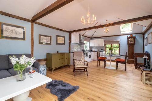 The Cart Lodge Aldeburgh Coastal Cottages — 4-Star Luxury Hotel in Wickham Market, United Kingdom