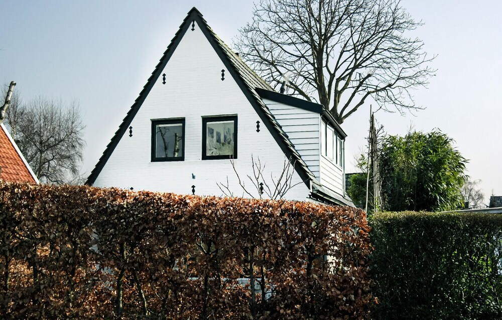 Paradis in Bergen, Netherlands