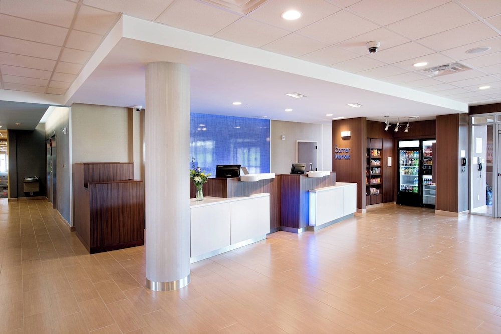 Fairfield Inn & Suites Rochester Mayo Clinic Area St. Marys - photo 4