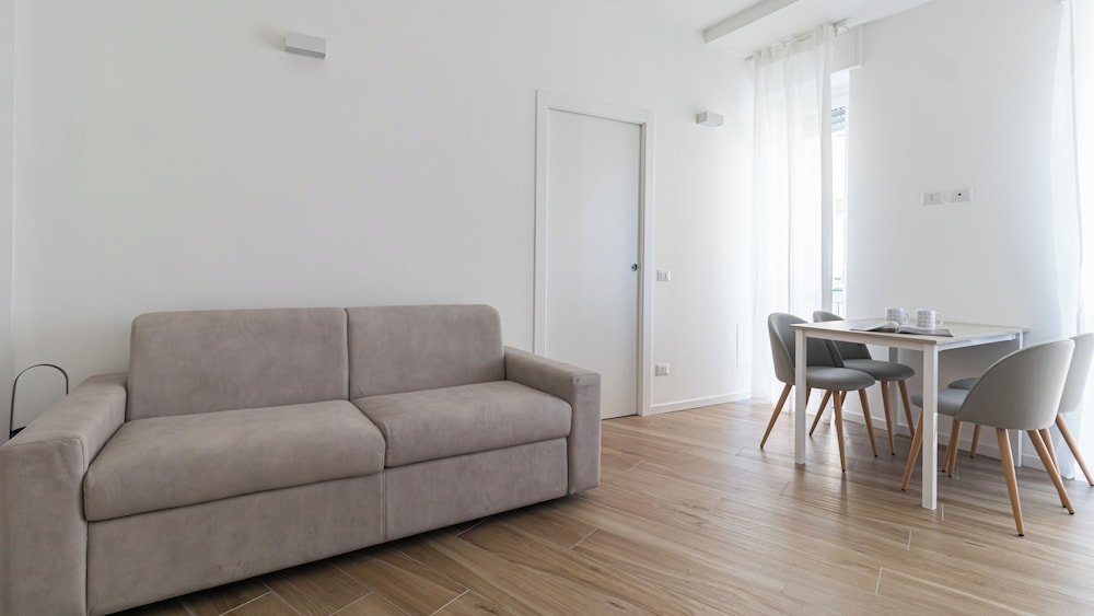 Italianway Boscovich 23 — 4-Star Luxury Hotel in Milan, Italy