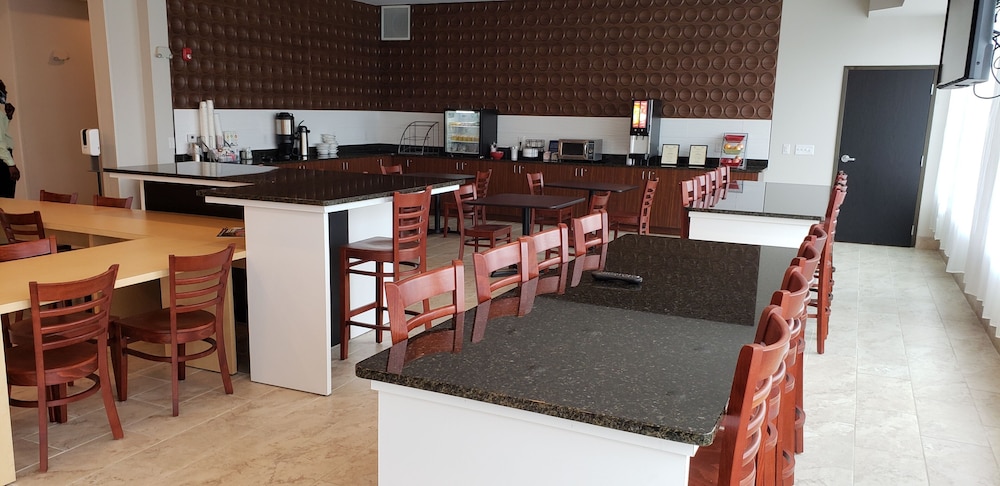 Wingate by Wyndham Christiansburg - photo 21