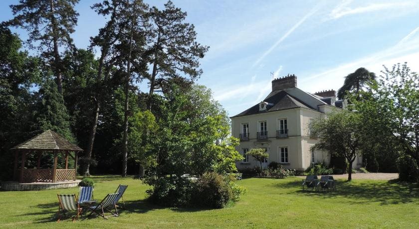 Cèdre Et Charme — hotel in Saint-Branchs