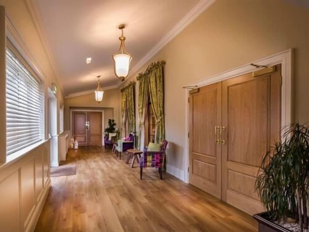 Breffni Arms Hotel