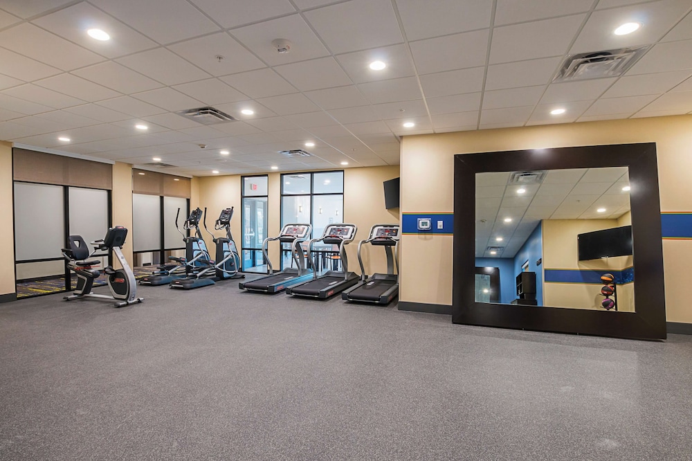 Hampton Inn & Suites Colleyville DFW Airport West - photo 35