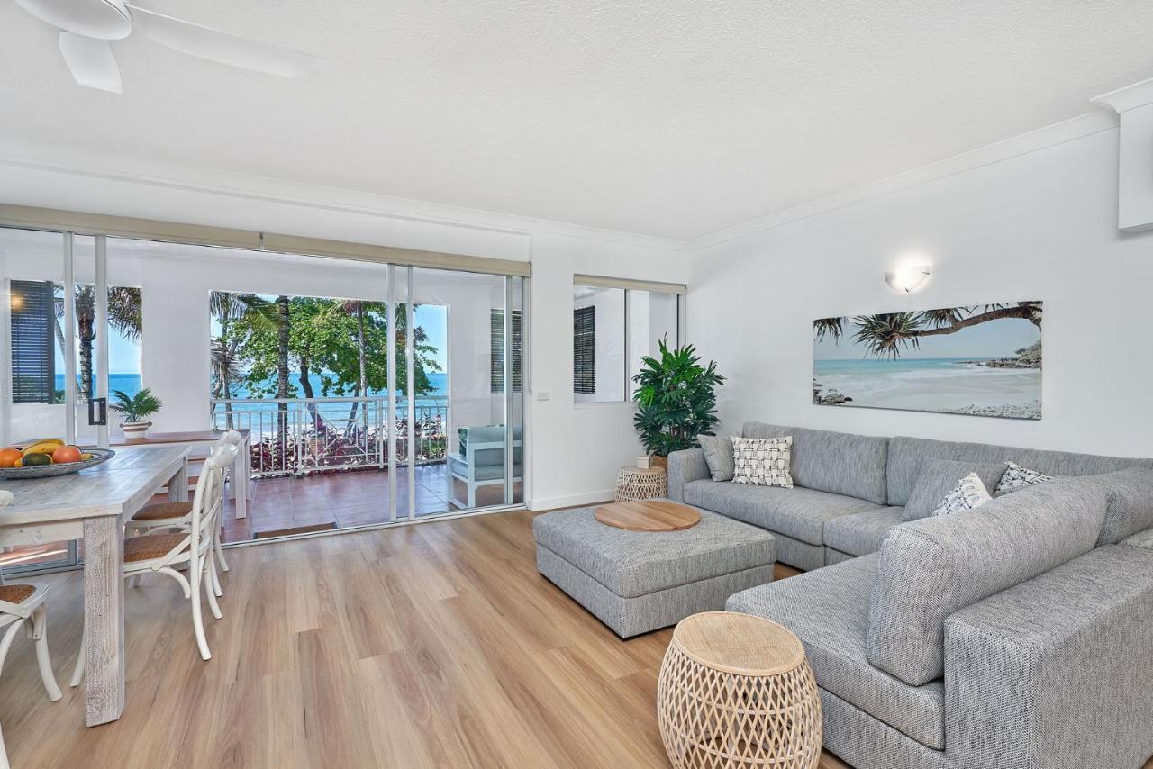 Alassio Absolute Beachfront Suite 201 Palm Cove — 4-Star Luxury Hotel in Palm Cove, Australia