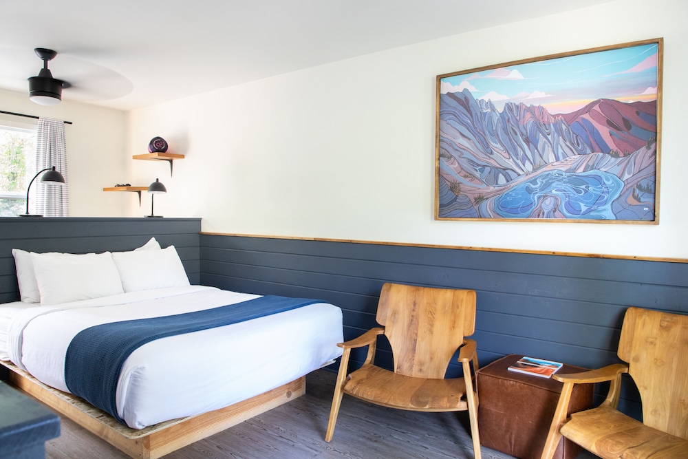 LOGE Leavenworth Riverside - photo 6