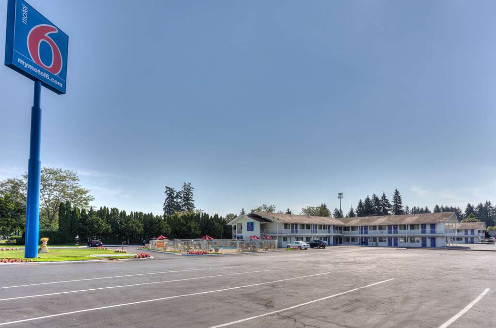 Motel 6 Tigard OR Portland South Lake Oswego - photo 3