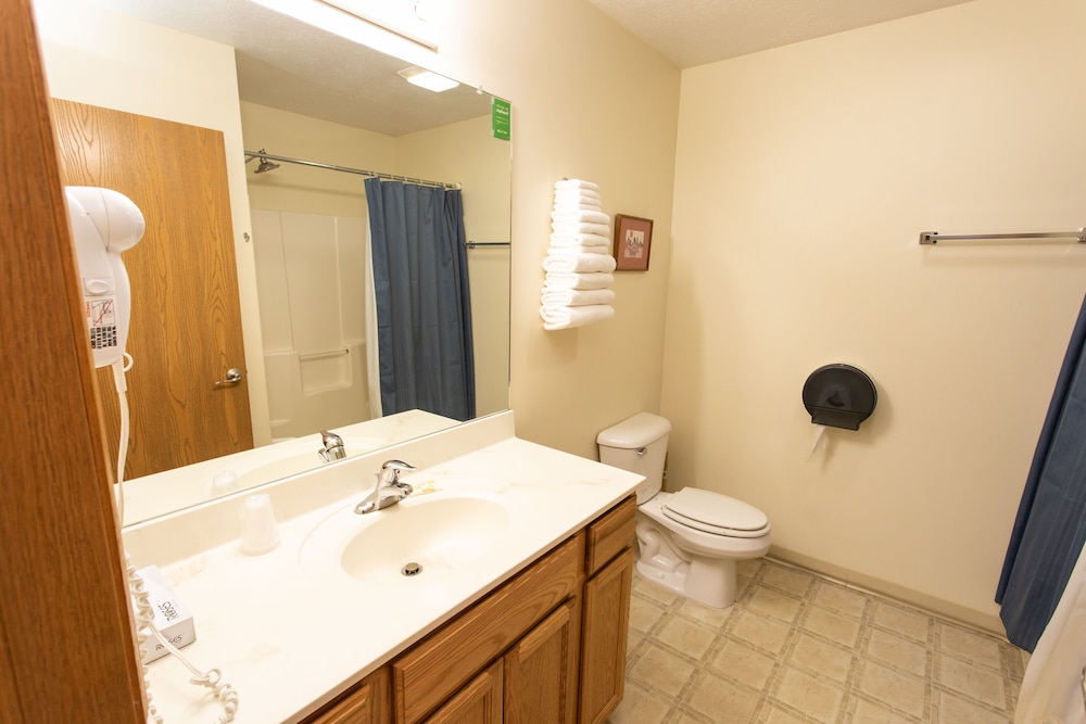 The Kingsley Suites - photo 29