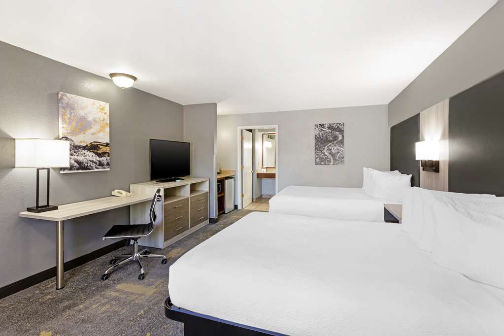 Best Western Plus Weston Inn - photo 18