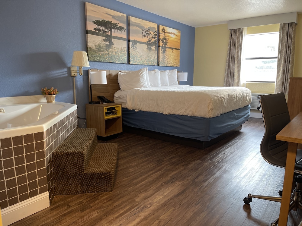 Days Inn by Wyndham Fordyce - photo 13