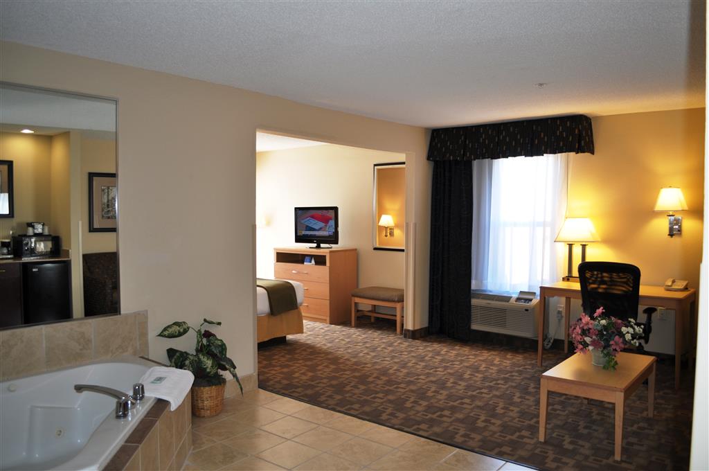 SureStay Plus Hotel by Best Western Roanoke Rapids I 95 - photo 21