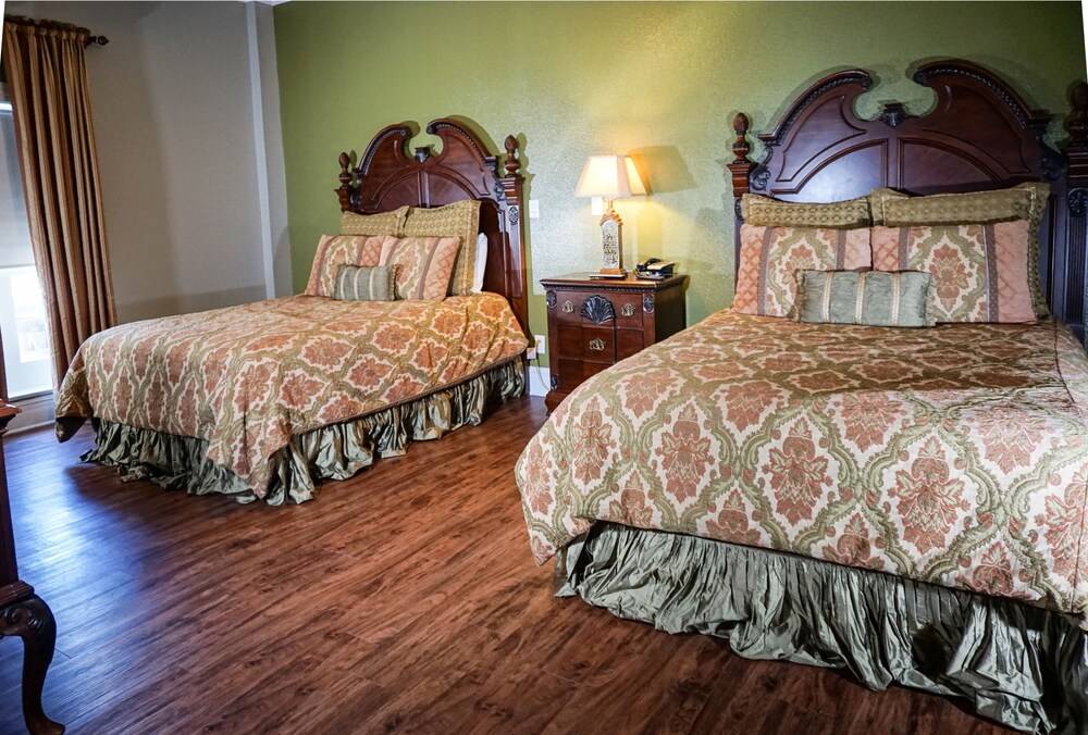 New World Inn Downtown Pensacola - photo 18