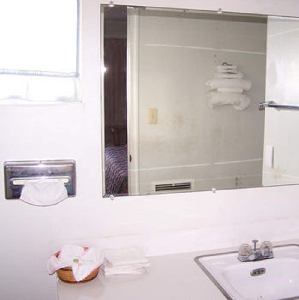 Washington Motel - photo 11