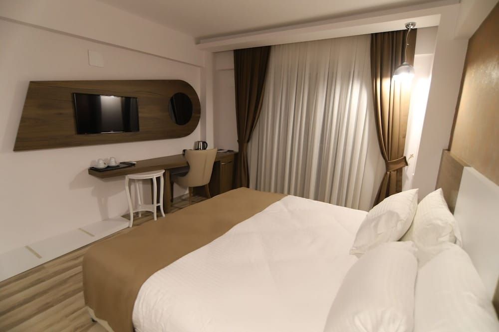 Yalim Garden Park Hotel in Usak, Turkey