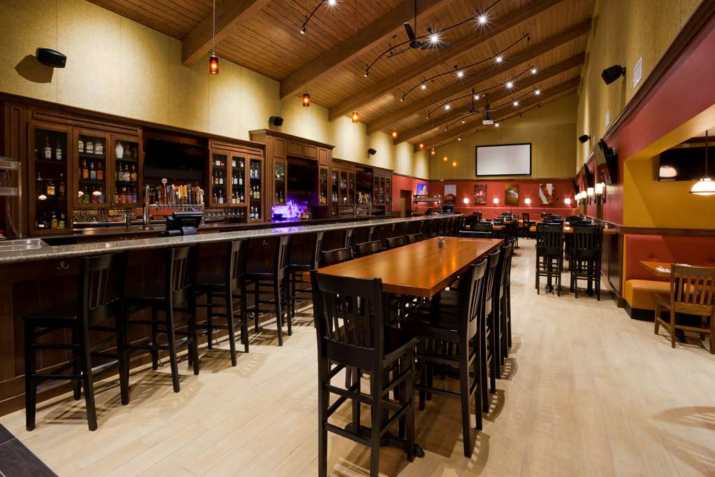 Best Western Plus Willmar - photo 35