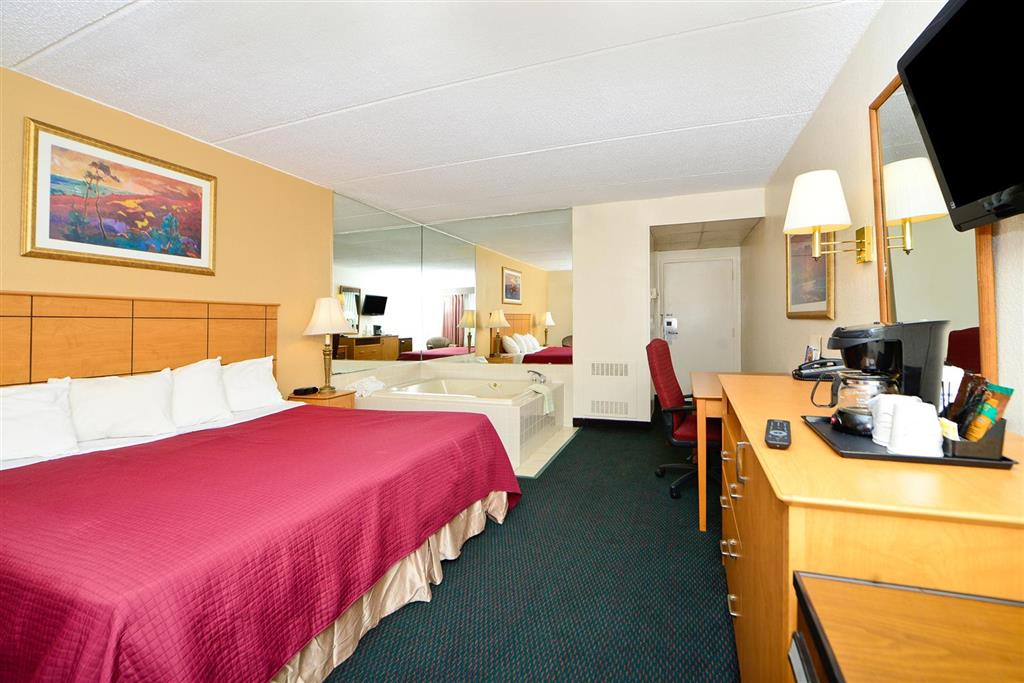 Americas Best Value Inn & Suites St. Cloud - photo 4