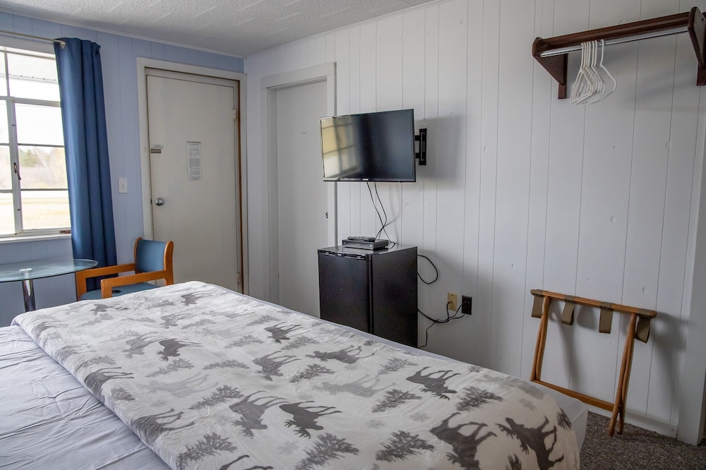 Isleview Motel and Cottages - photo 19