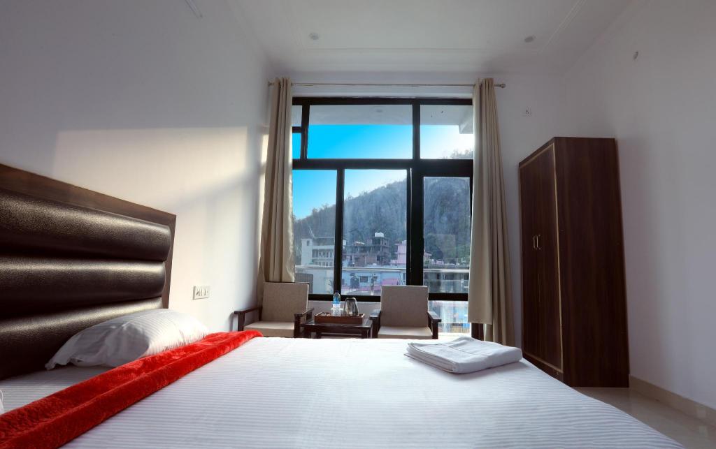 Hotel Tapovan Cottage - carbon neutral hotel in Rishikesh