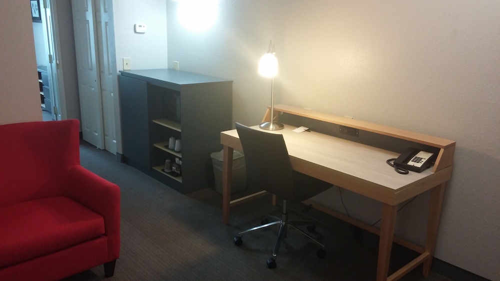 Country Inn & Suites by Radisson Brunswick I 95 GA - photo 4