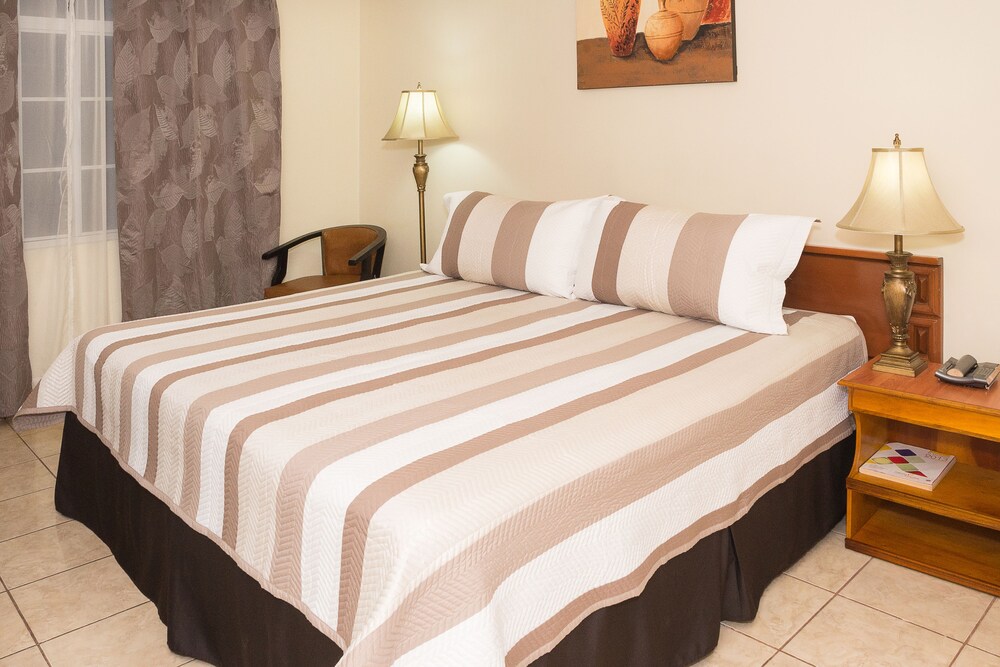 Hotel Tropico Inn — San Miguel — photo 4