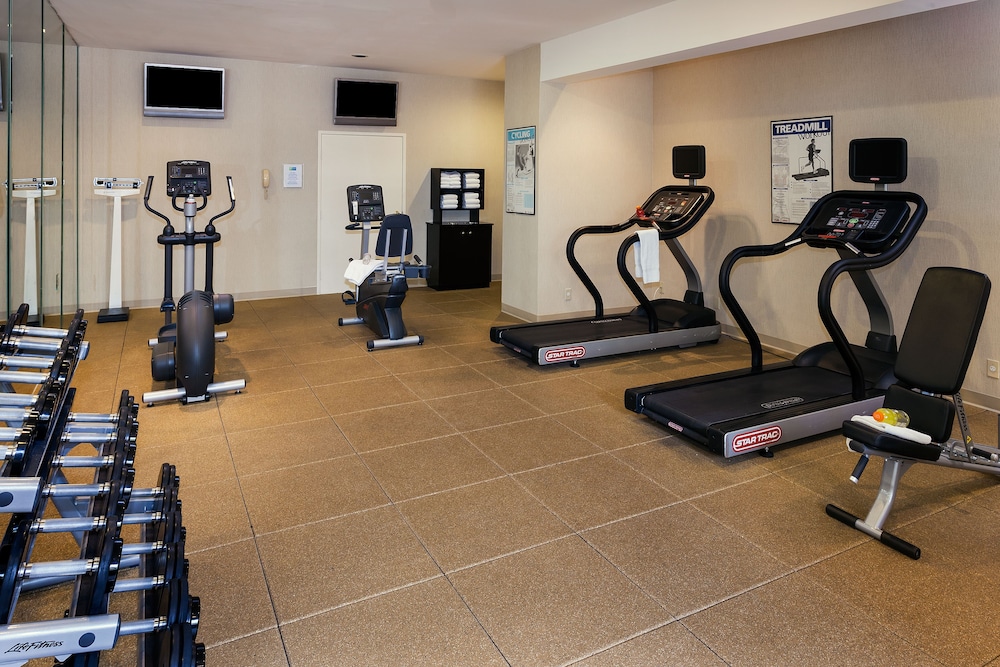 Holiday Inn Express Simi Valley by IHG - photo 32