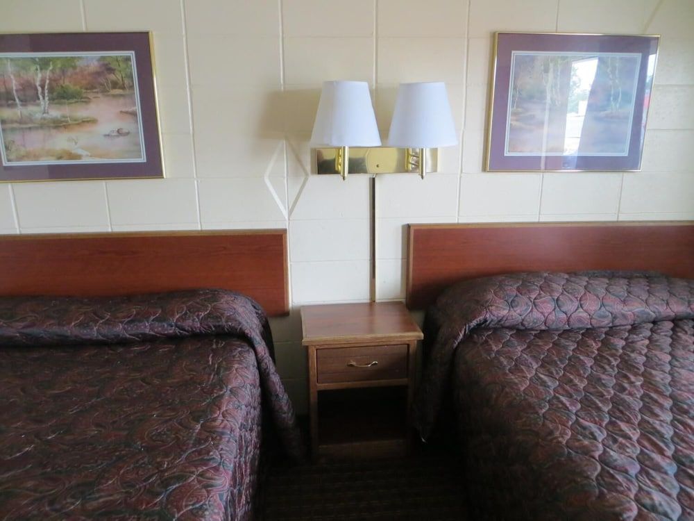 Deluxe Inn - photo 5