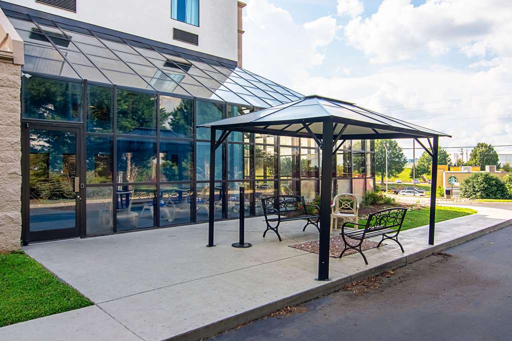 Comfort Suites Knoxville Airport - photo 38