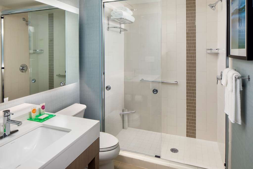 Hyatt Place Mount Pleasant Towne Centre - photo 22
