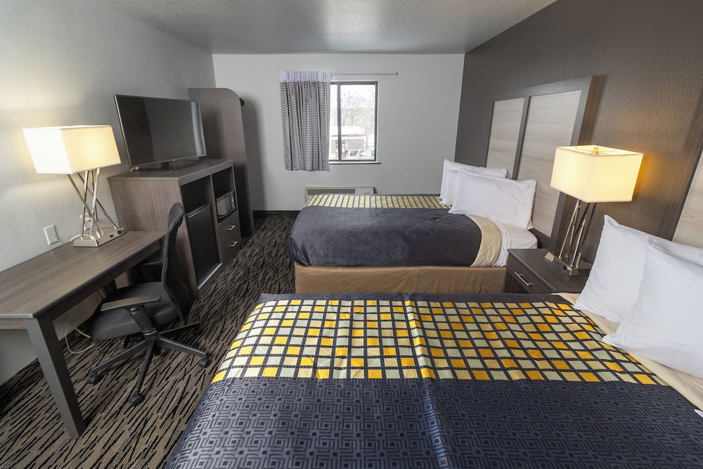 Garner Hotel Missoula Southwest by IHG - photo 4