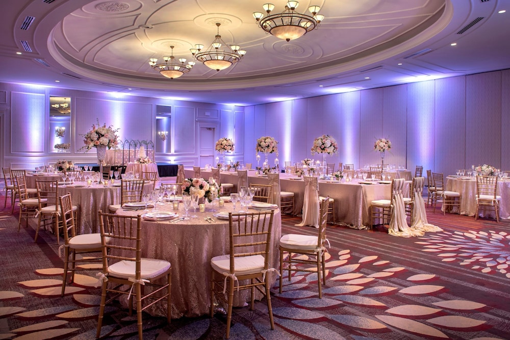 Norfolk Waterside Marriott - photo 37