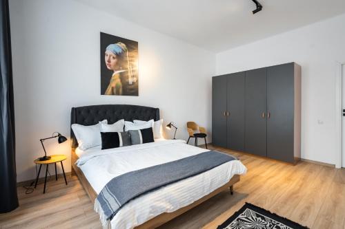 Old Town City Center Esiko by MRG Apartments — 4-Star Luxury Hotel in Bucharest, Romania