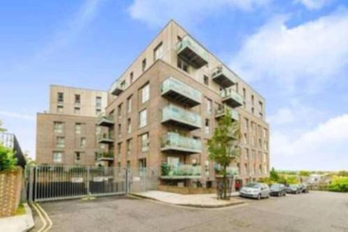 Luxury 2 bedroom apartment in Central London with free Parking — 4-Star Luxury Hotel in London, United Kingdom