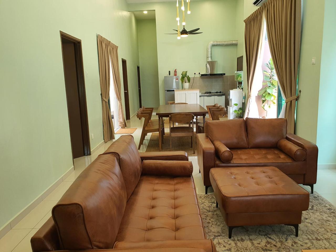 Duyong Damai Homestay by KOWBMAS — 4-Star Luxury Hotel in Malacca, Malaysia