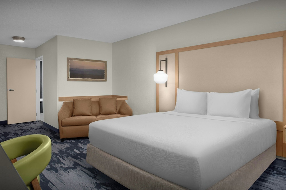 Fairfield Inn & Suites by Marriott Sarasota Lakewood Ranch - photo 16