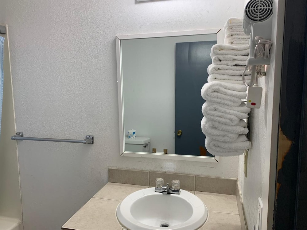 Budget Lodge Inn Abilene - photo 23
