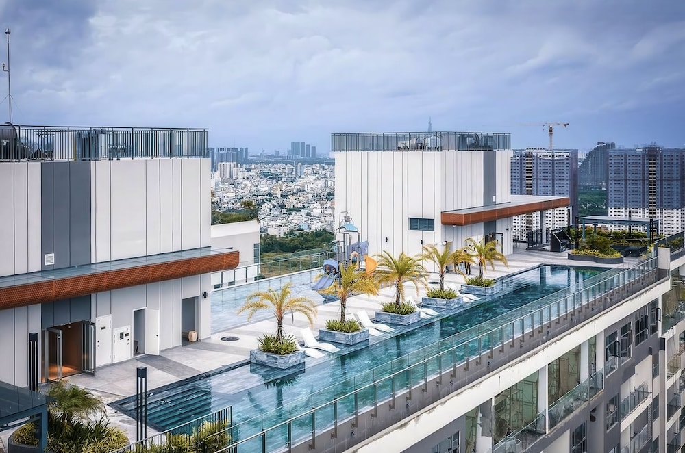 The Sky 89 Panorama D7 — 4-Star Luxury Hotel in Ho Chi Minh City, Vietnam