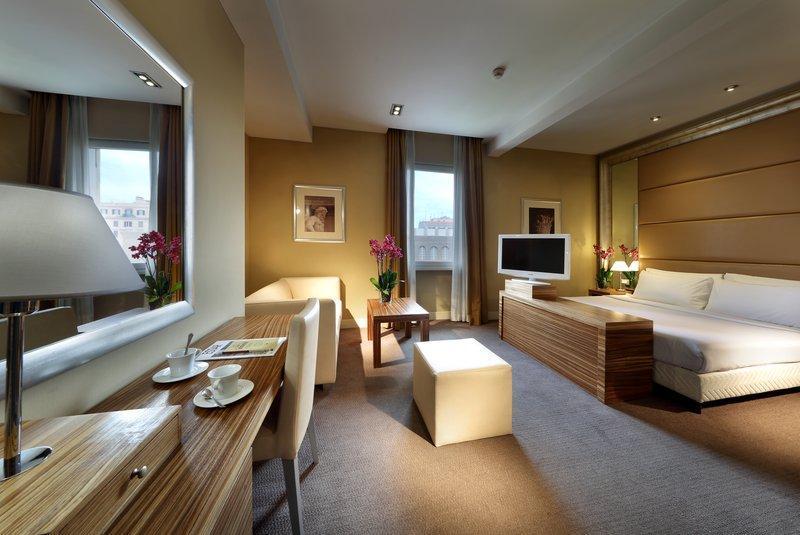 Mercure Roma Centro St. John