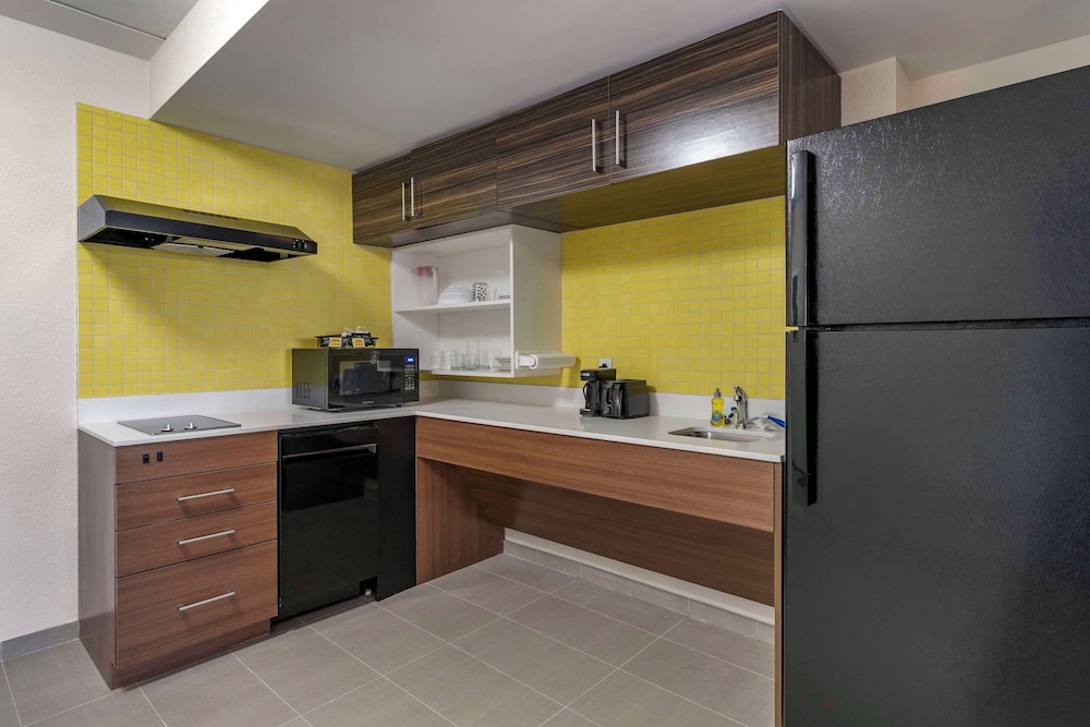 MainStay Suites Lexington I 75 - photo 16