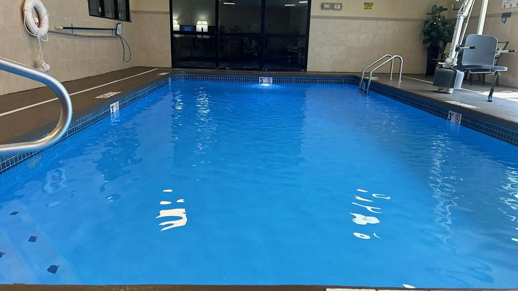 Best Western Plus Kansas City Airport KCI East - photo 6