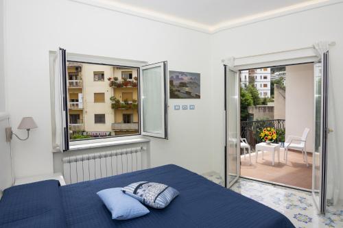 Ambra Sorrento Suites Short Rent — 4-Star Luxury Hotel in Sorrento, Italy