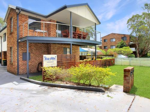 Sea Side on Russell in Hawks Nest, Australia
