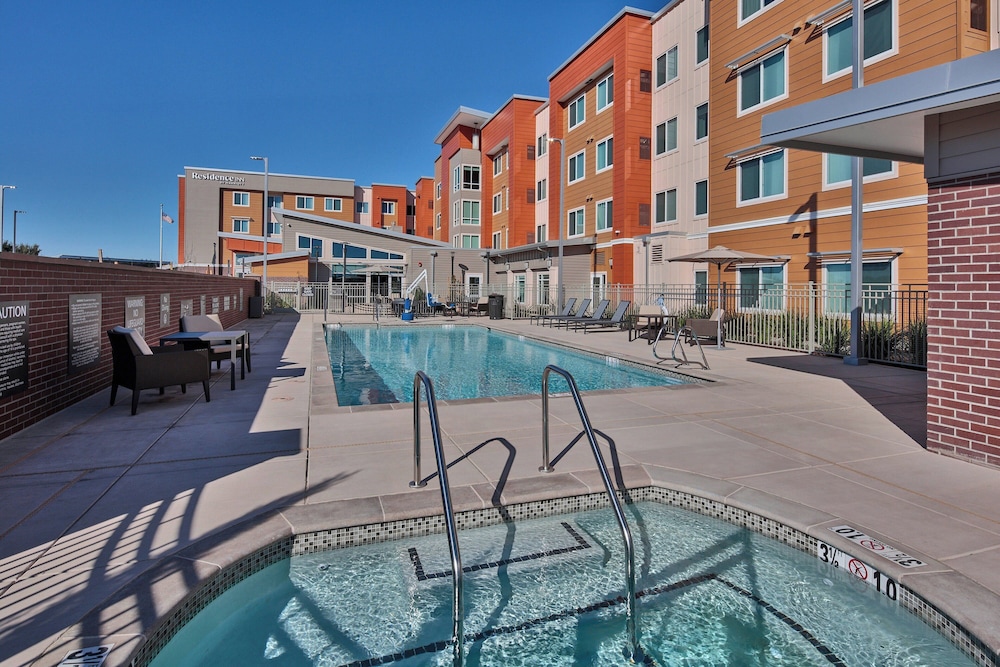 Residence Inn by Marriott Sacramento Davis - photo 33