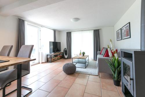 Spirit Apartments XXL Apt mit Balkon und Seesicht — 4-Star Luxury Hotel in Brienz, Switzerland
