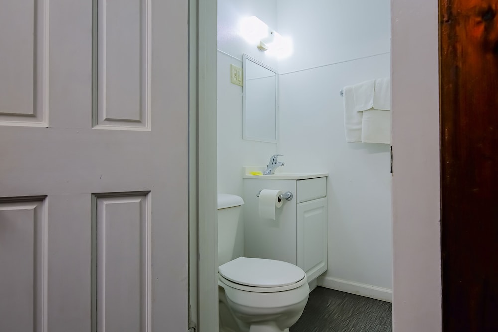 Hotel O Markham IL near Harvey Tinley Park - photo 30