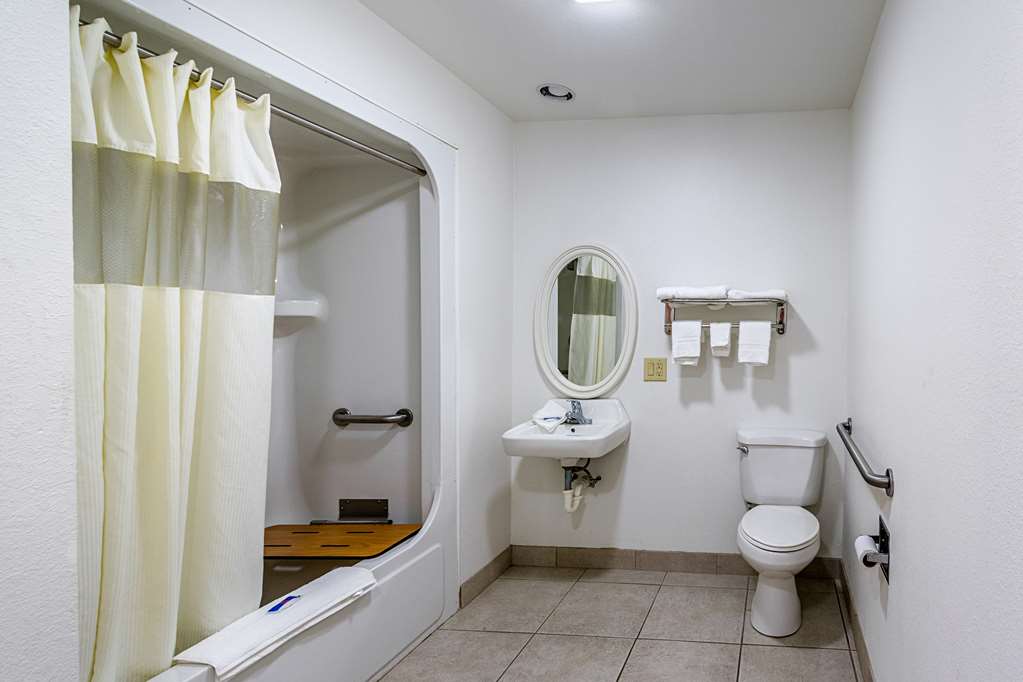 Motel 6 Urbana IL - photo 13