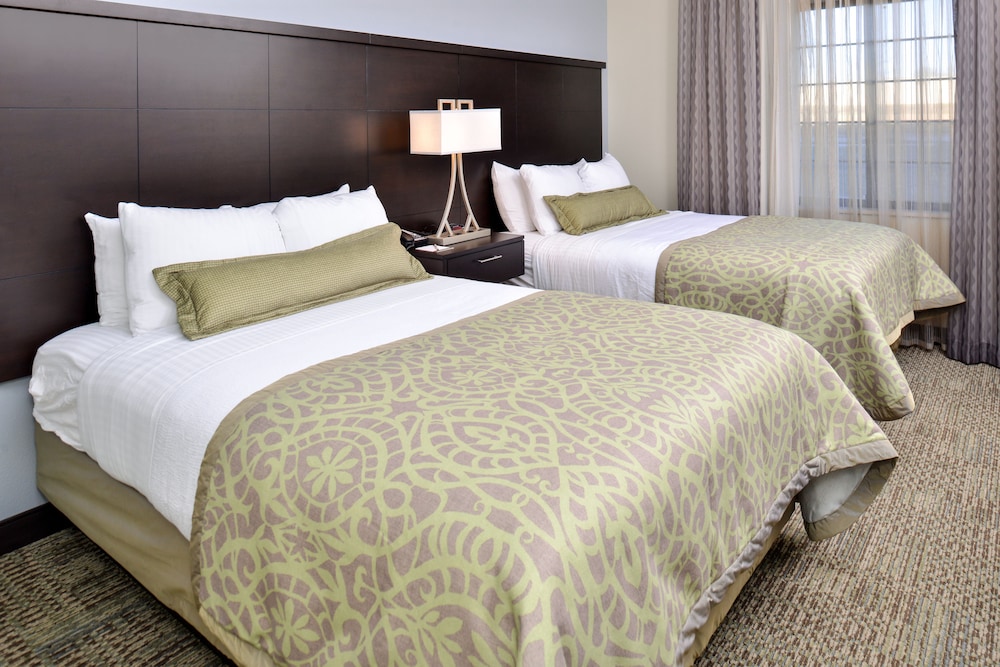 Staybridge Suites Rochester Commerce Dr NW an IHG Hotel - photo 3