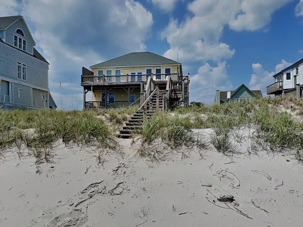 Sunny Side Up by Topsail Realty in Sneads Ferry, United States