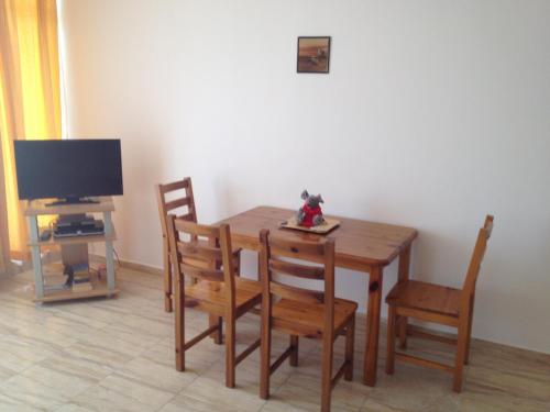 Dolce Vita 2 Appartement — 4-Star Luxury Hotel in Sveti Vlas, Bulgaria